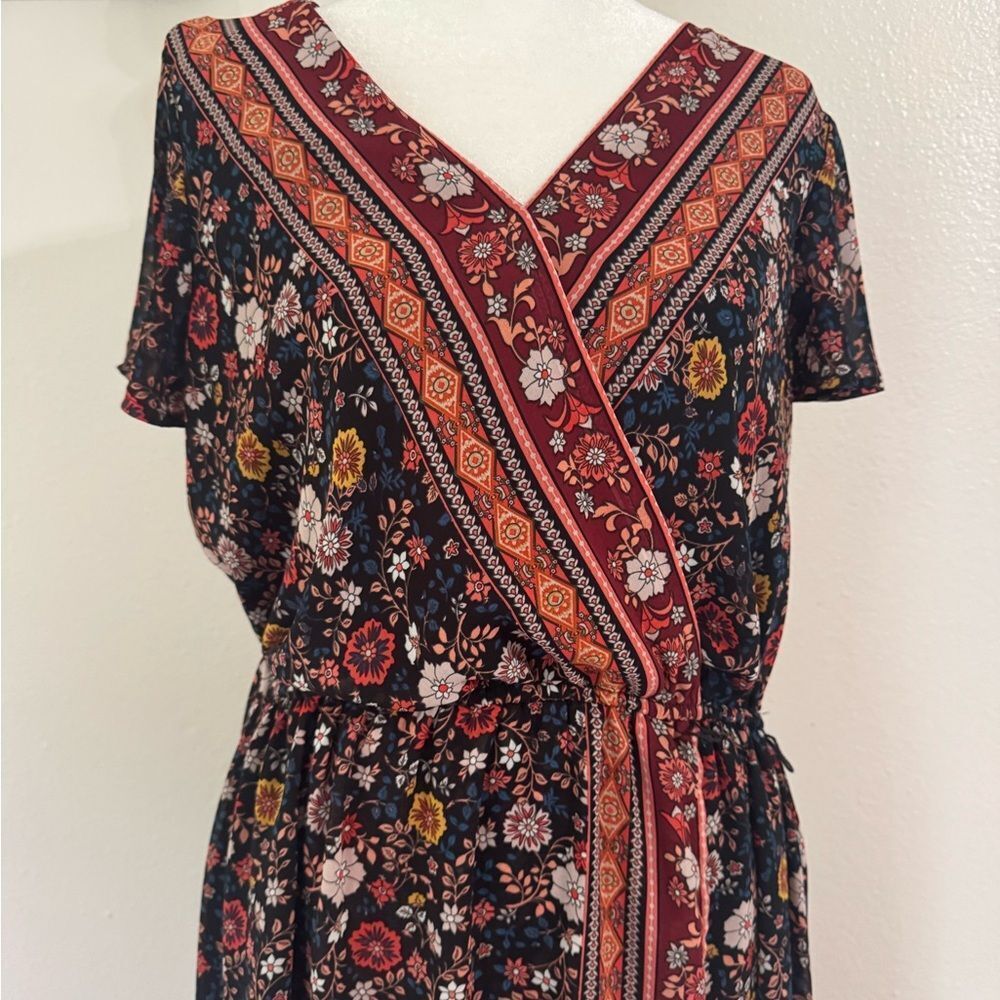 Floral Maxi Dress - Picture 2 of 4